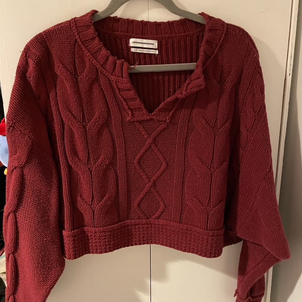 Maroon urban outfitter sweater